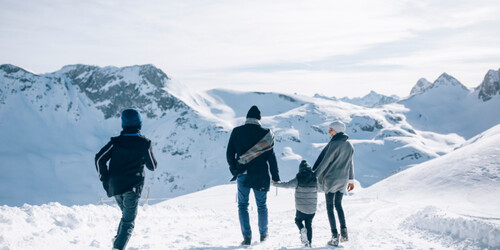 Winterwandern Familie | © Daniel Zangerl - Lech Zürs Tourismus GmbH