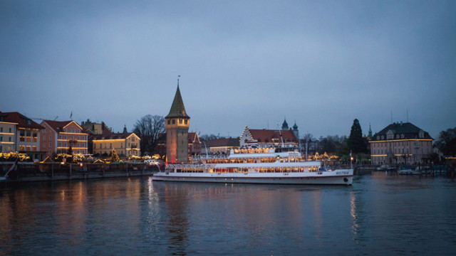 Weihnachtsschiff der VorarlbergLines Bodensee Tourismus